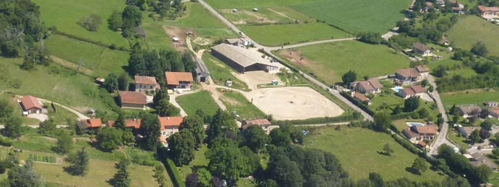 vue-aerienne-centre-equestre-faramans